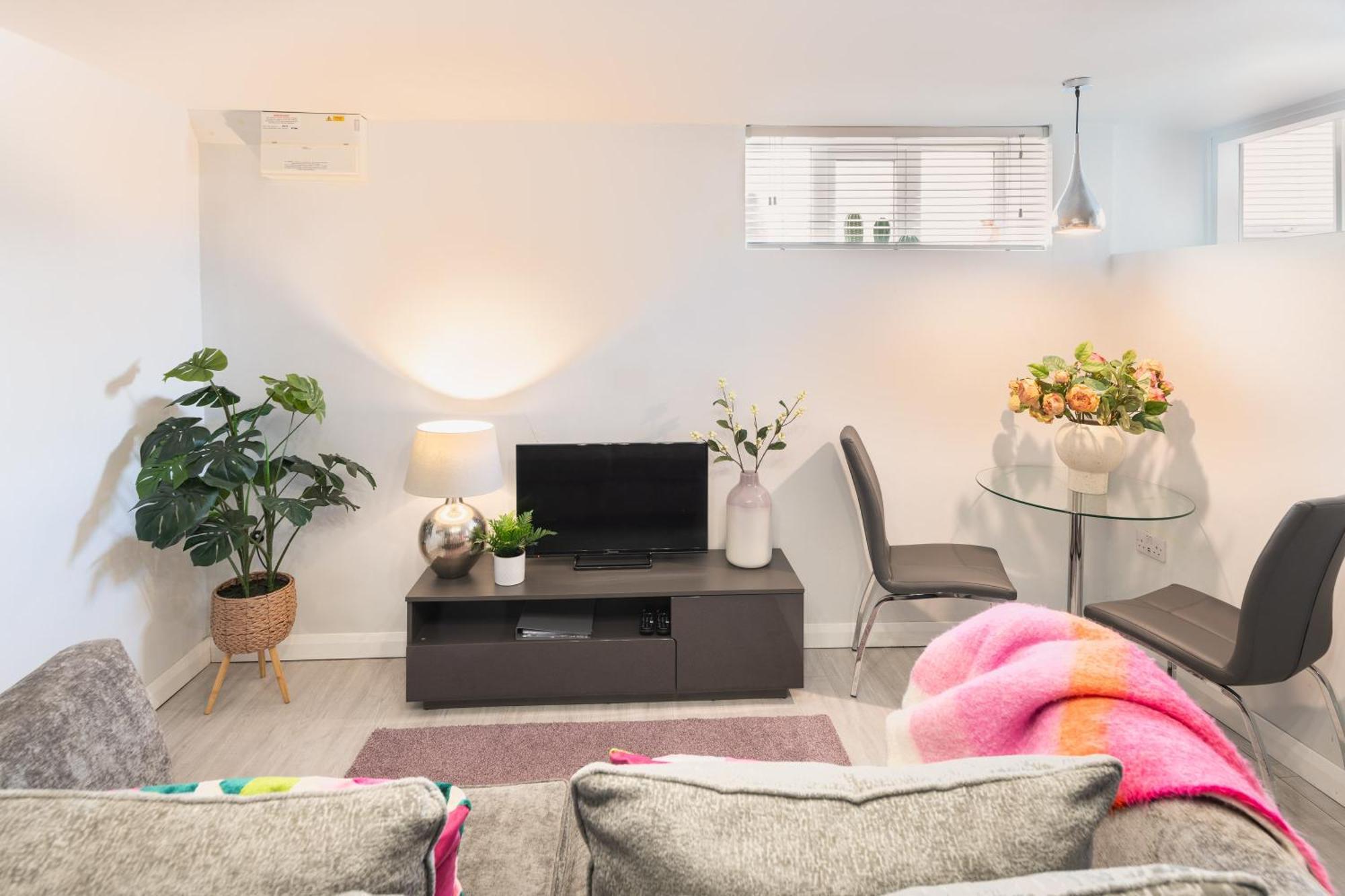 Gorgeous Boutique Flat Sleeps 2 In Lyme Regis Villa Exterior foto