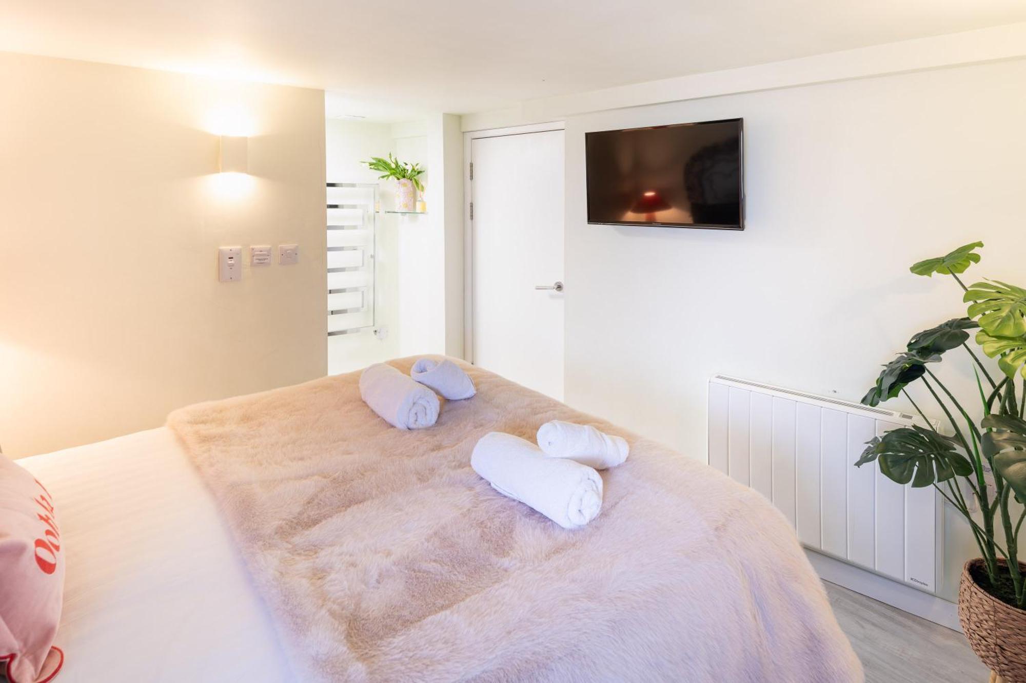 Gorgeous Boutique Flat Sleeps 2 In Lyme Regis Villa Exterior foto